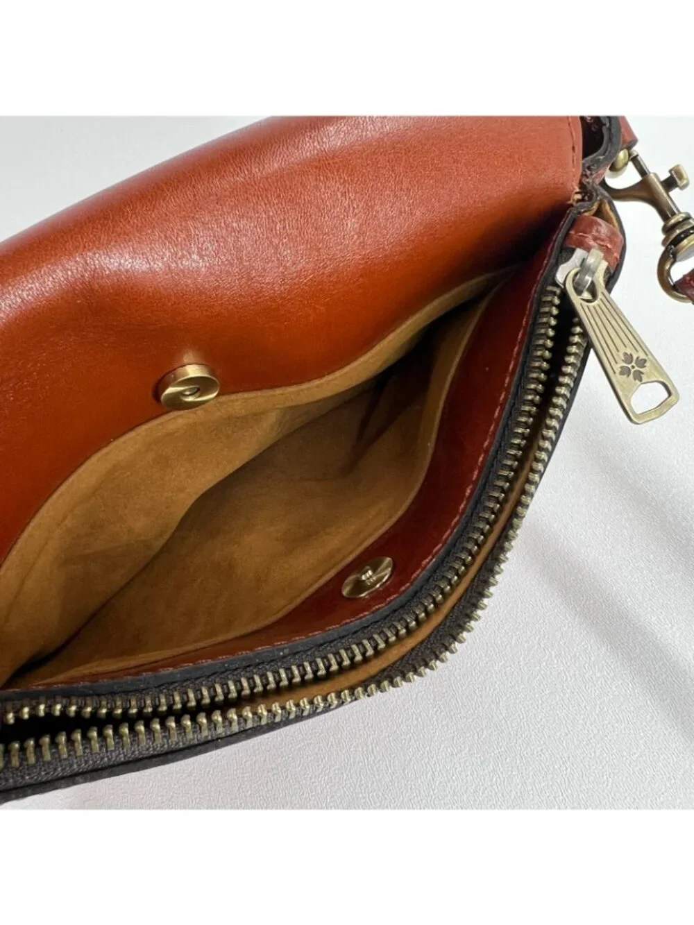 Patricia Nash Lille Studded Leather Crossbody Bag Filigree Tooled Floral Brown - Picture 10 of 13